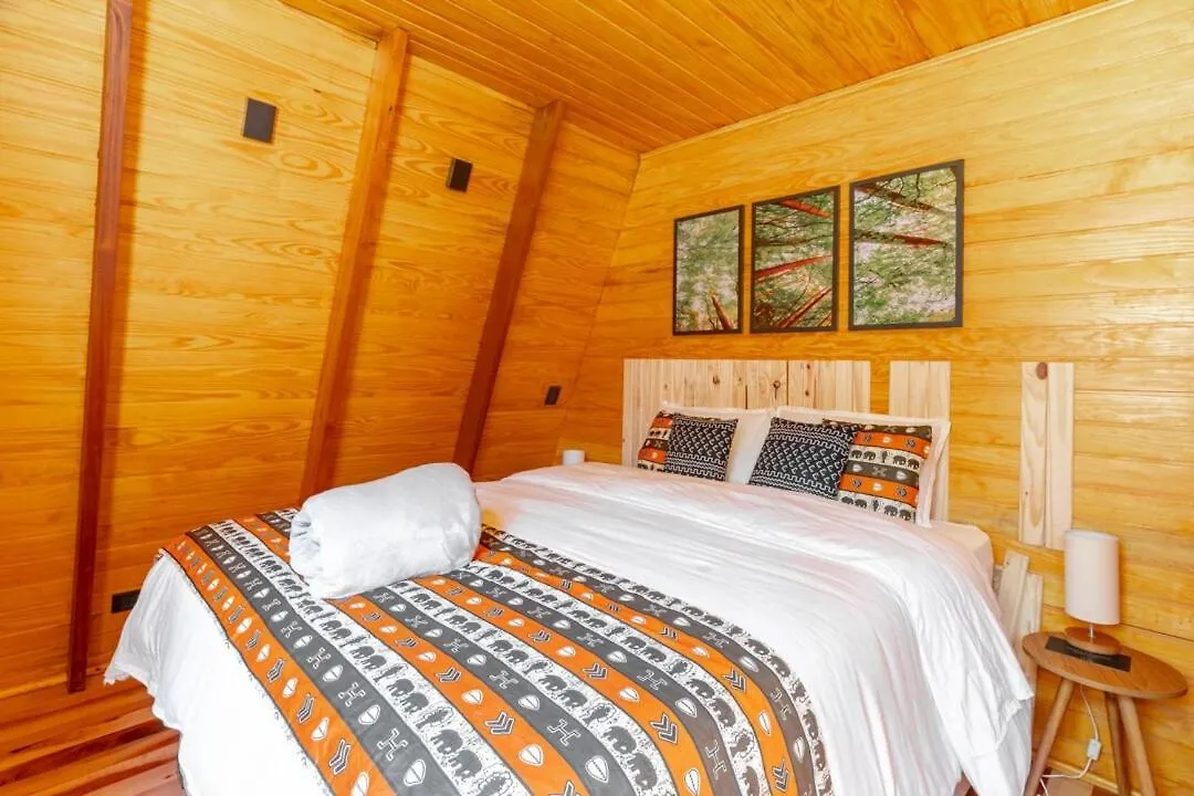 Ayo Lodge Cabana Suspensa De Luxo Campos do Jordao 0*,